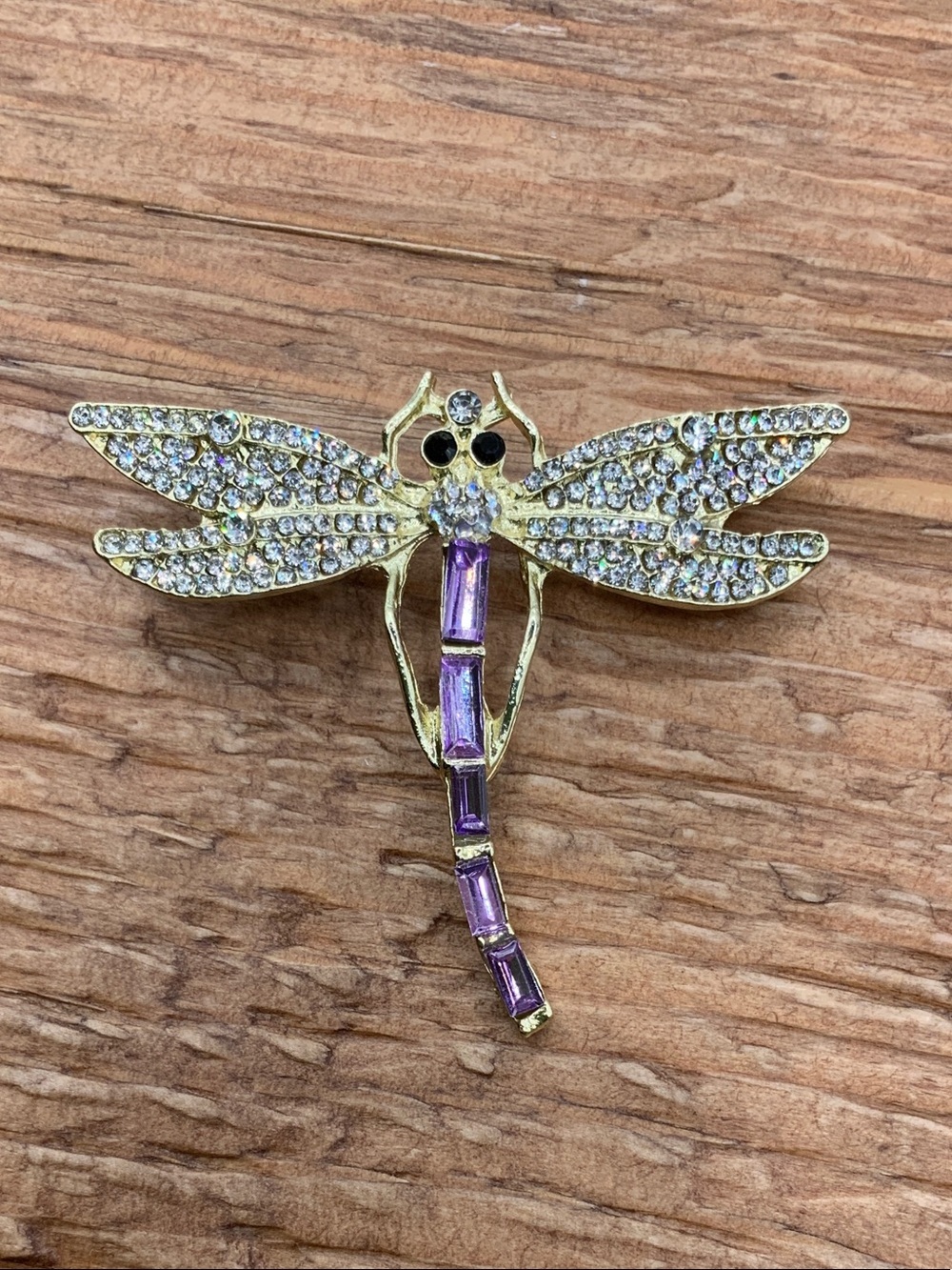 Dragonfly Purple Accents and Crystal Rhinestone Wings Gold Tone Brooch